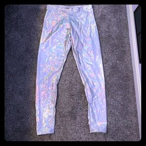 Iridescent leggings
